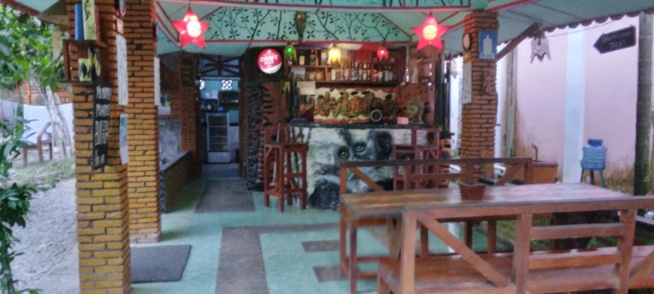 Lucky Bamboo'Bungalows-Resto And Orangutan Jungle Trekking Tours Bukit Lawang Exteriér fotografie