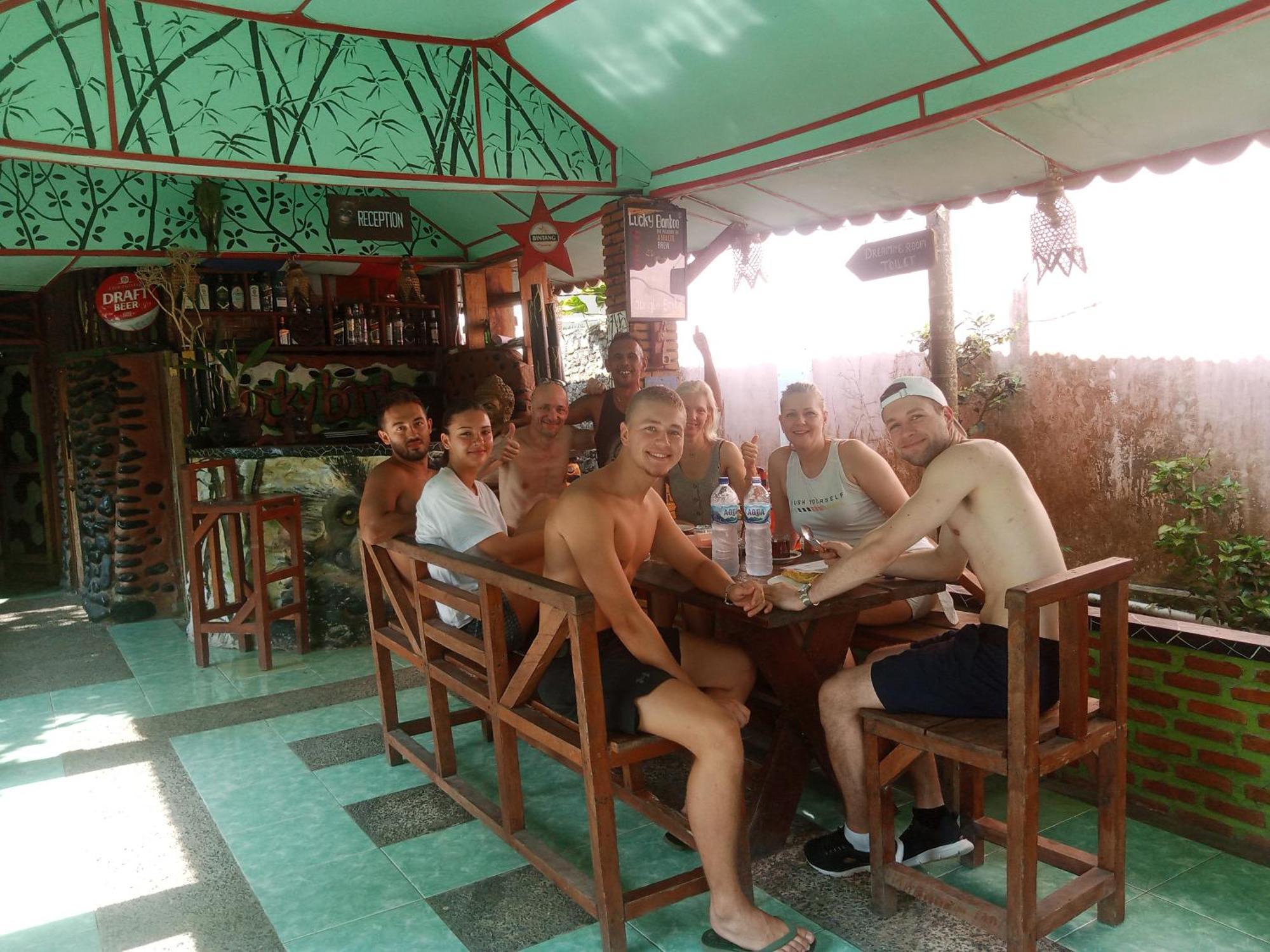 Lucky Bamboo'Bungalows-Resto And Orangutan Jungle Trekking Tours Bukit Lawang Exteriér fotografie
